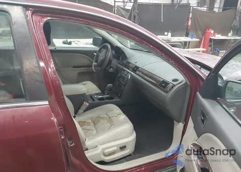 2008 Ford Taurus Sel z USA, uszkodzony, nr VIN 1FAHP24W78G174357